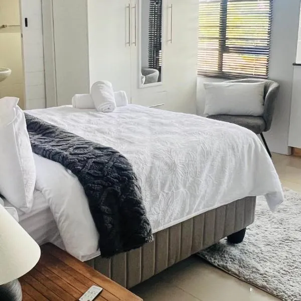 Mvananda Guest House، فندق في Hlabisa