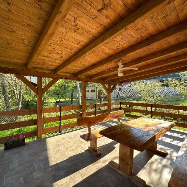 Hižica Kanceljak, hotel Tuheljske Toplicében