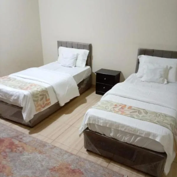 جناح فاخر غرفتين نوم وصالة تلفزيون لشخصين مع أطفال, готель у місті Раїс