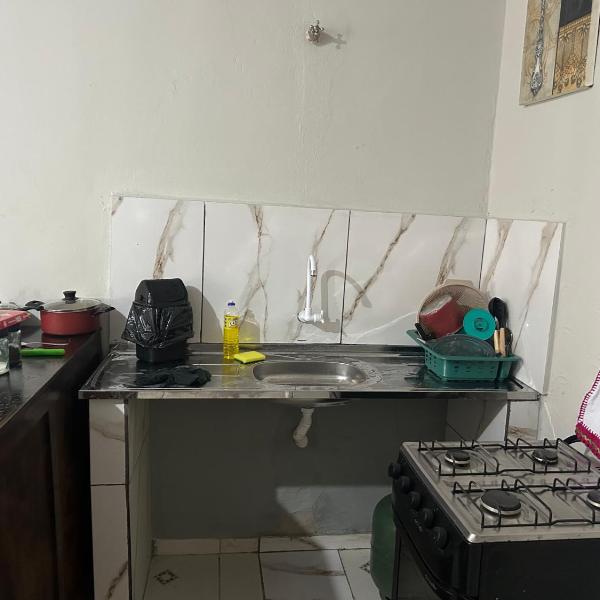 Suíte completa com cozinha no centro de Aquidauana - Foto 4