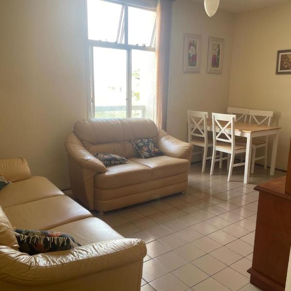 Apartamento pé na areia Martim de Sá