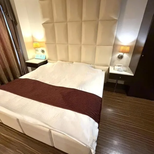 HOTEL Le Grand: Matsusaka şehrinde bir otel