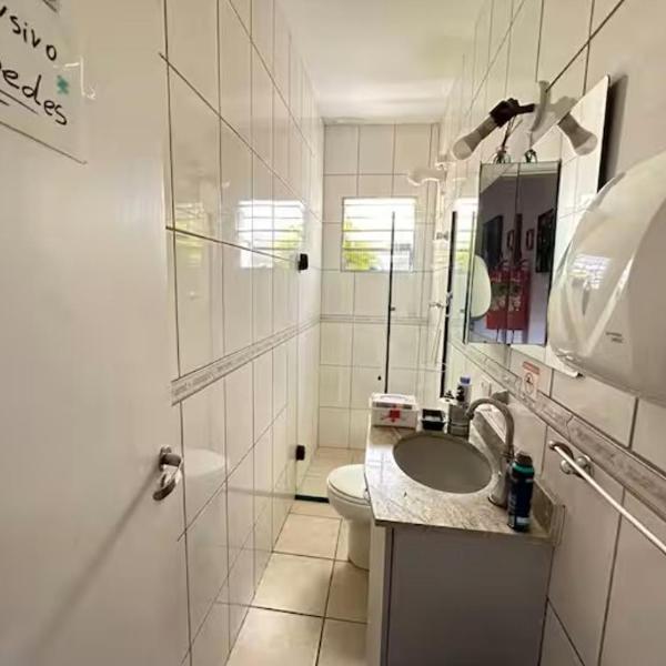 Quarto Colonial Próximo ao Metrô, Expo, Paulista e Museu - Foto 3