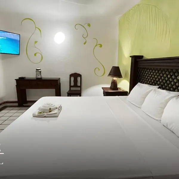 Hotel Xbalamqué & Spa Cancún Centro: Cancún şehrinde bir otel