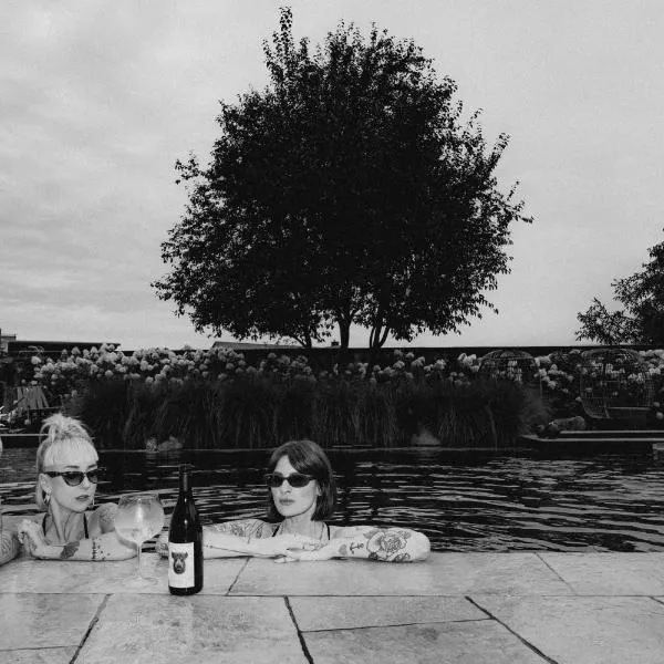 zumOXN, hotell i Laufen