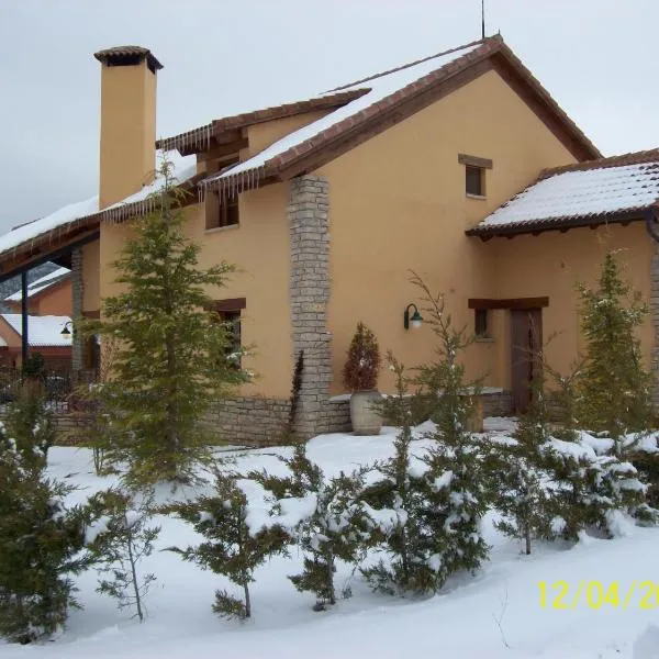 Casa Las Tinajas, hotel i Alcalá de la Selva