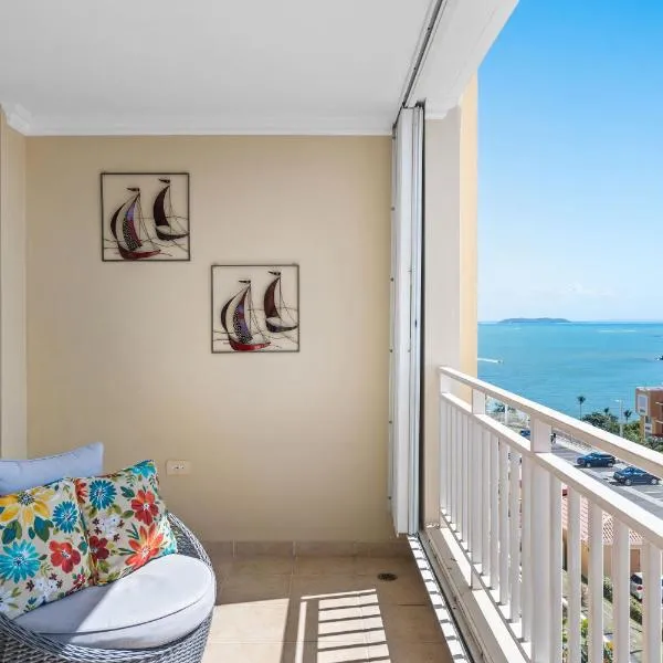 Ocean View Condo in Peña Mar Pools and Security 24 hrs, viešbutis mieste Fachardas