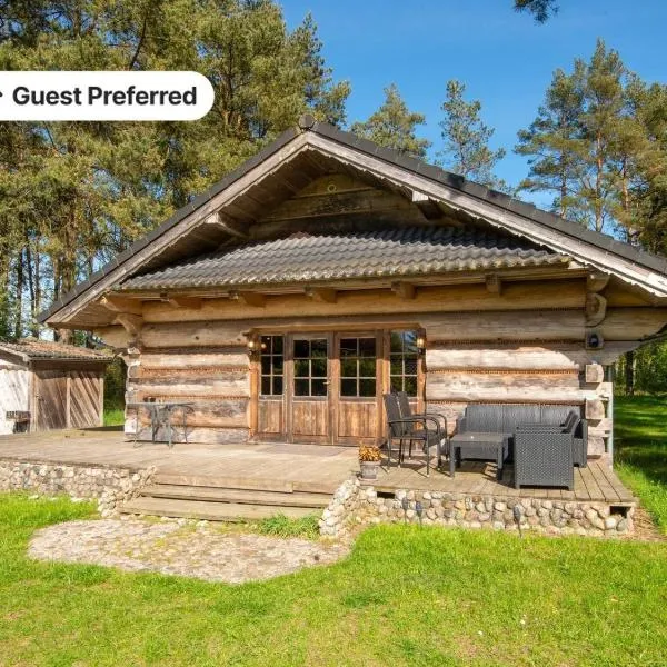 8 person holiday home in Ebeltoft, hotel di Ebeltoft