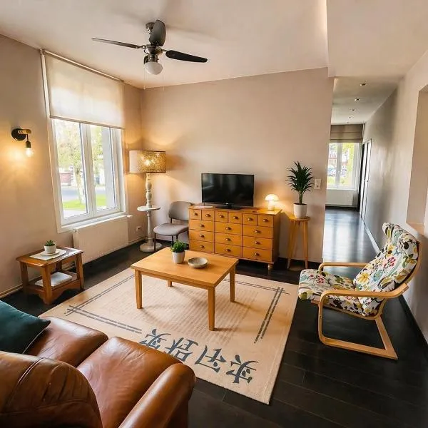 Appartement Arras - Cosy & lumineux - Parking facile - Aux pieds du Mainsquare - Idéal marché de Noël, hotel di Arras