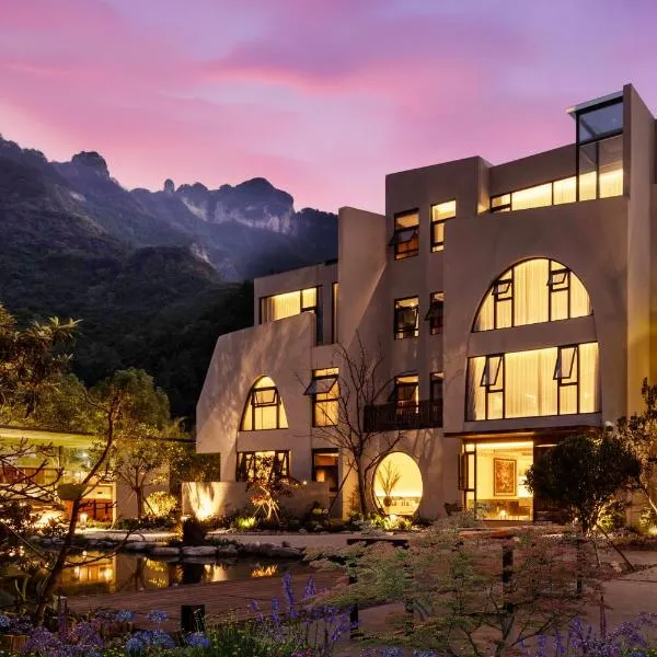 Viesnīca Wuyun Guanshan Yue Designer Hotel pilsētā Džandzjadzje
