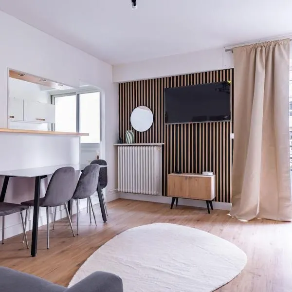 Levallois 3 stars ,8 min walk Metro ,Spotless, hotel in Levallois-Perret