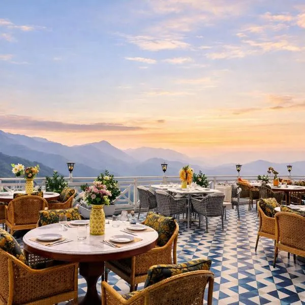 The Nathuli Manor - Pure Veg Stay, Near Mall Road with Free Parking & Shuttle, hotel in Mussoorie