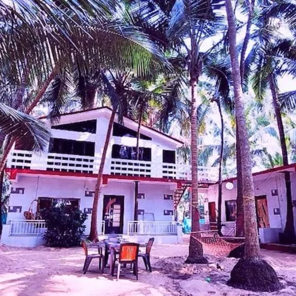 Samant Beach Resort, hotel v mestu Malvan