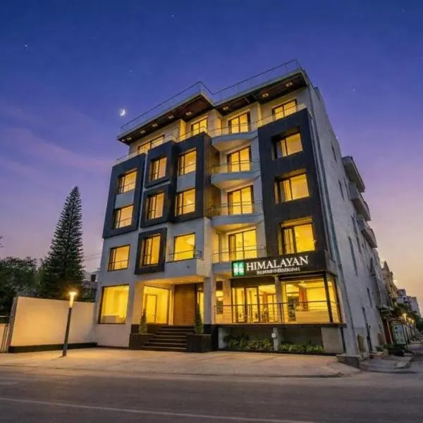 Hotel Himalayan Ganga view, hotel em Rishikesh