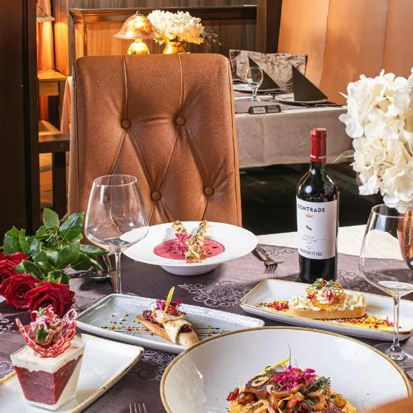 Komló Hotel Gyula, Hotel in Gyula