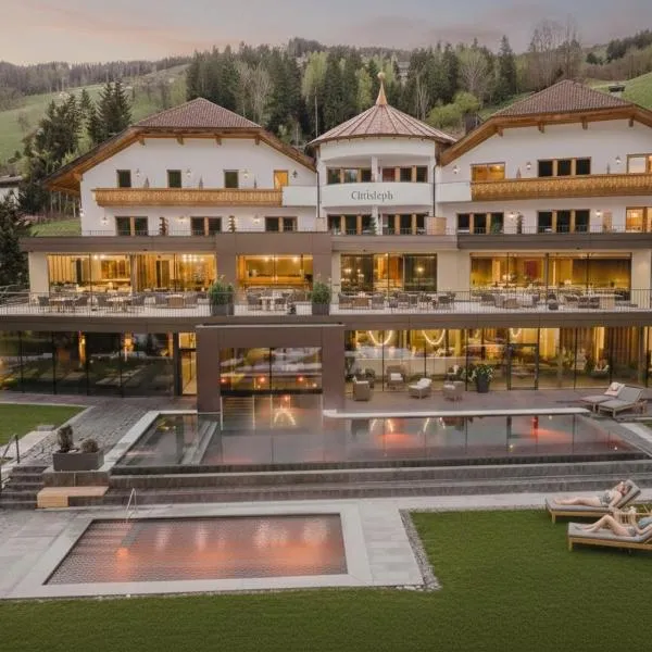 Hotel Christoph, hotel din Valdaora