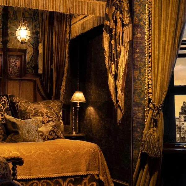 The Witchery, hotel i Edinburgh