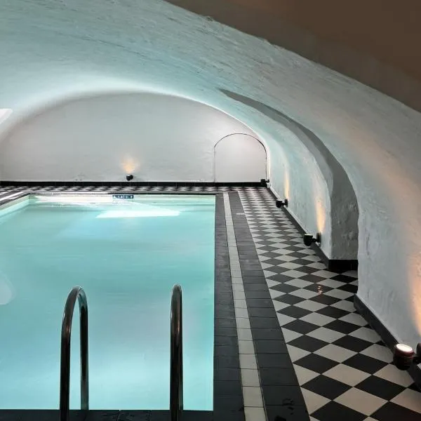 Hotel Navarra Brugge, hotel v Bruggách