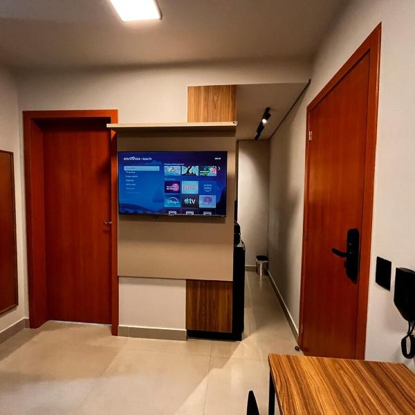 BH Suites-C13DD-203 Apto 1q lindo, prático e a um passo de tudo no bairro Cruzeiro - Foto 2