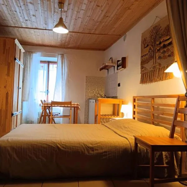 La Casa Antica, hotel in Pont-Saint-Martin