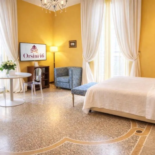 B&B Orsini 46, готель у Неаполі