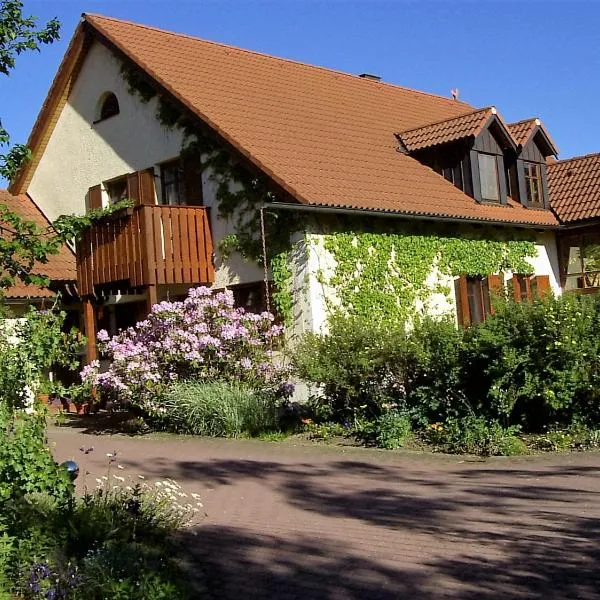Ferienwohnung Beate Zierer, hotel v destinaci Eslarn