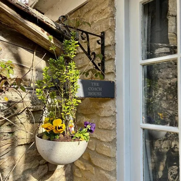 Cosy Burford Cotswold Couple Retreat for Two Ppl Dog Friendly: Burford şehrinde bir otel