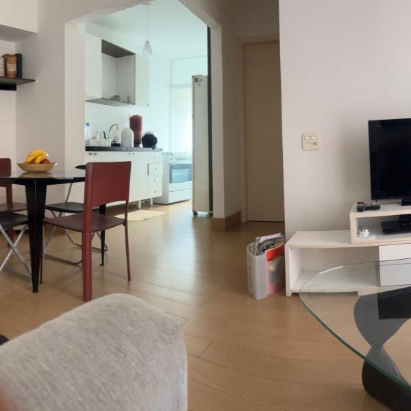Apartamento iluminado melhor ponto Itaim Bibi