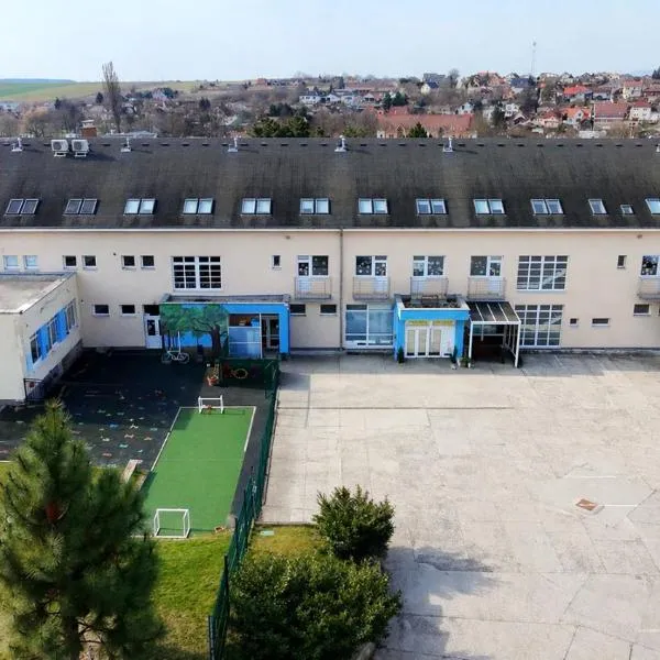 Penzión Lindava, Hotel in Budmerice