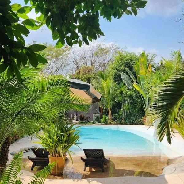 Villas Boutique Antheia, hotel La Orilla városában