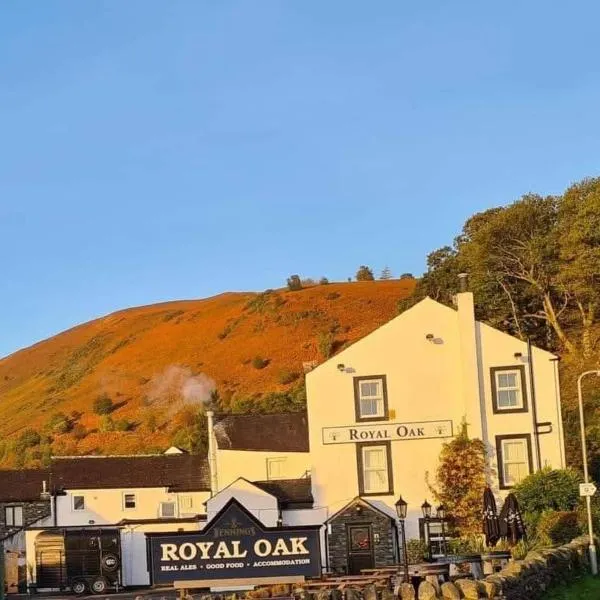 Royal Oak Braithwaite, מלון בקזיק