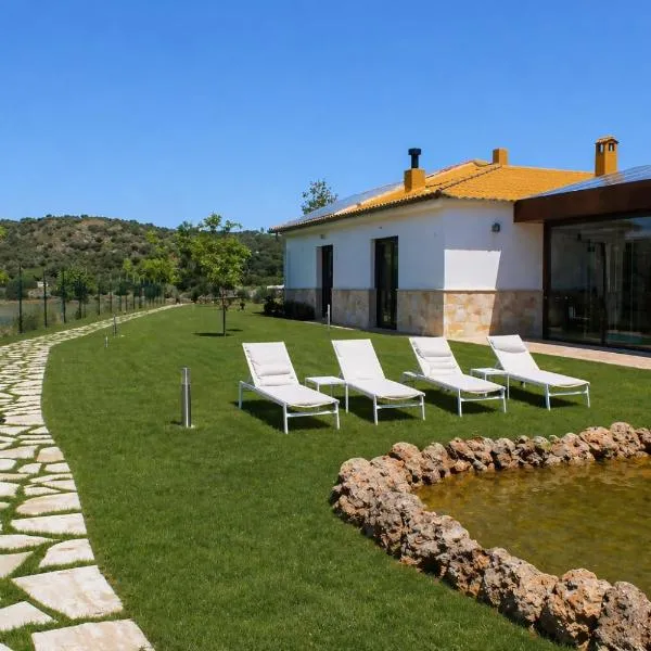 Casas Rurales Laguna La Tinaja, hotel u gradu Osa de Montiel