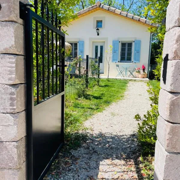 Le Saint Marin, hotel u gradu Chatuzange-le-Goubet
