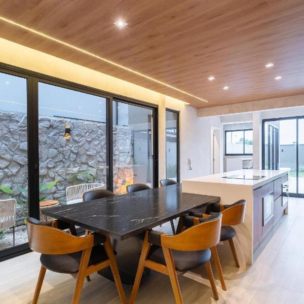 Casa Moderna: 3 Suítes | Jacuzzi | 450m Praia - Foto 4