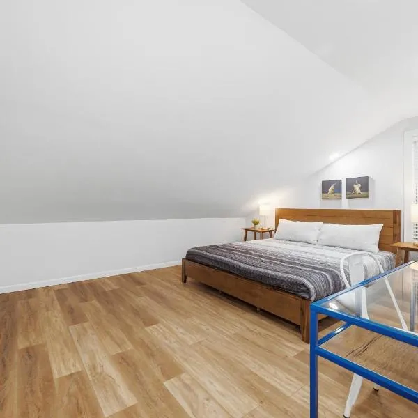 Pittsburgh Millvale E Modern and Quiet Private Bedroom with Shared Bathroom – hotel w mieście Pittsburgh