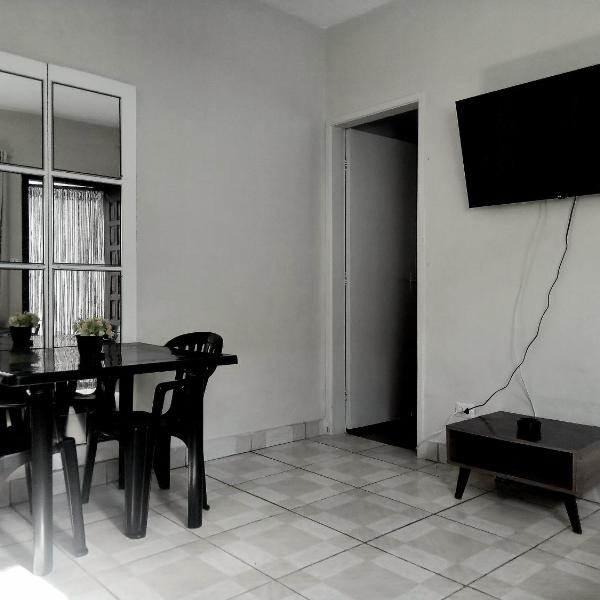 Casa temporada a 1 minuto da praia em Praia Grande SP
