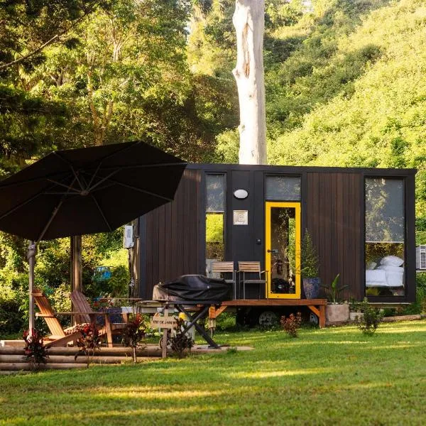 Montville Retreat by Tiny Away, מלון במונטוויל