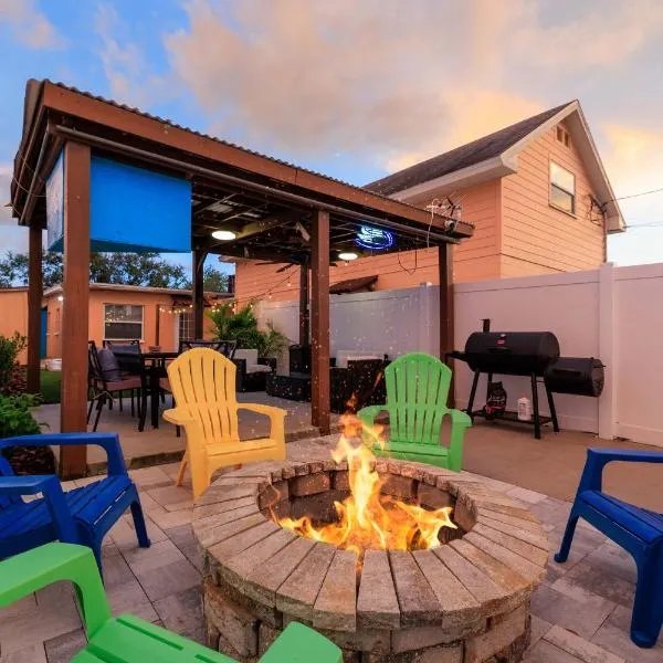 3BR - Beach & Trail - Bikes, Fire Pit, Mini-Golf, hotel en San Petersburgo