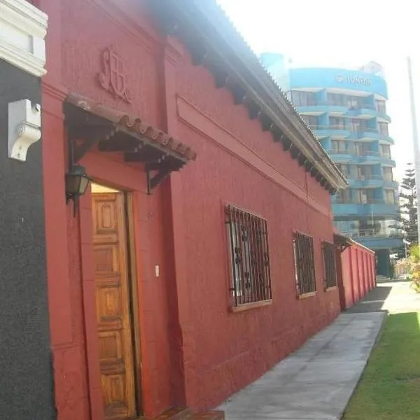 Iquique Beachfront -frente a playa Cavancha-: Iquique'de bir otel
