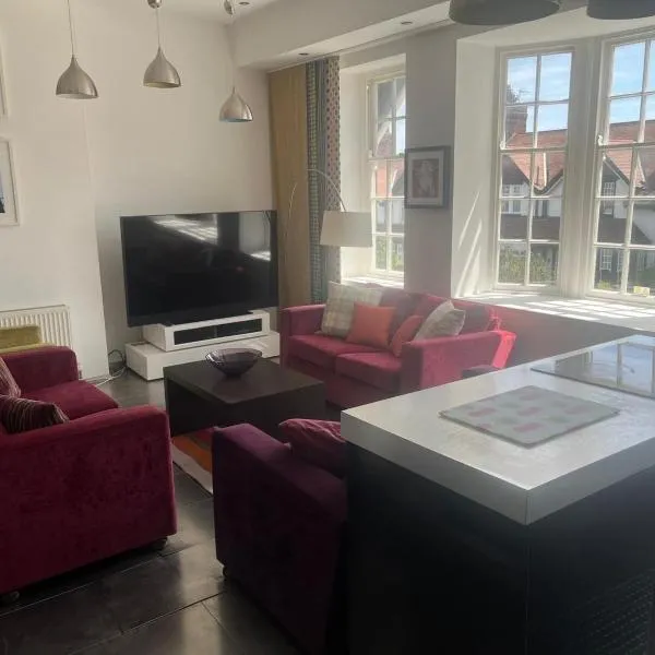 BAE SUITE 5 min walk to bae systems, hotel in Barrow in Furness