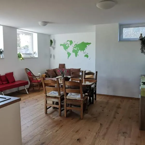 Rheinufer, hotel Xantenben