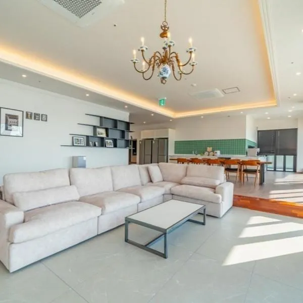 Muan Oberman Pet friendly Pool Villa, hotel v destinácii Muan