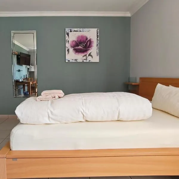 Bed and Breakfast am Höhenweg – hotel w mieście Warstein