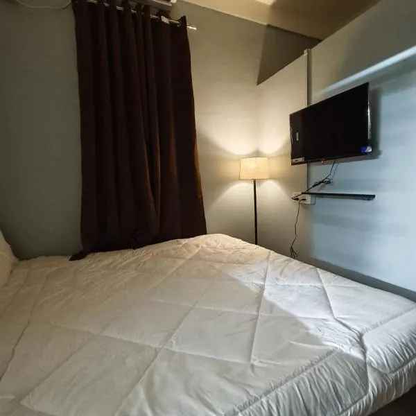 Jonaki Aalay-Cozy and Budget Stay-Ulubari, hotell i Guwahati