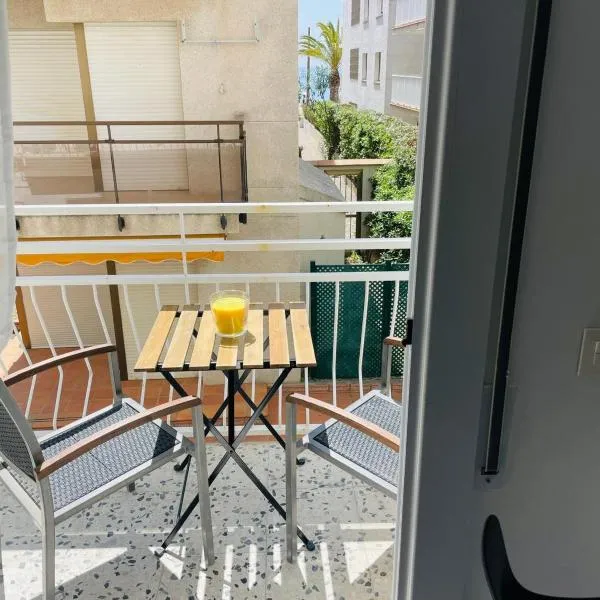 Sea Views Sanatori Beach Superior, hotel al Vendrell