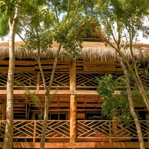 Treehouse Tulum H2Ojos, hotel v destinaci Tulum