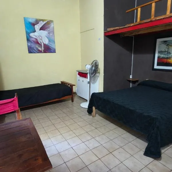 Departamento PB 2 Centro Pileta, hotel en Formosa