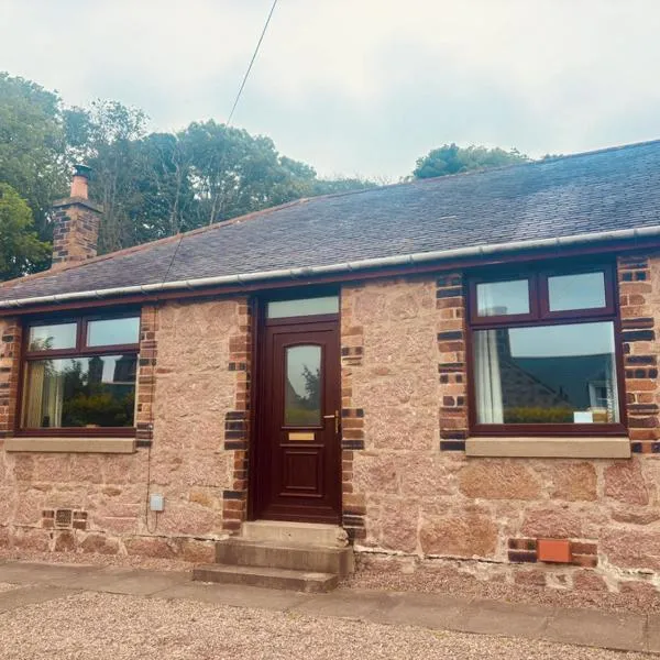 Roos Cottage – hotel w mieście Ellon