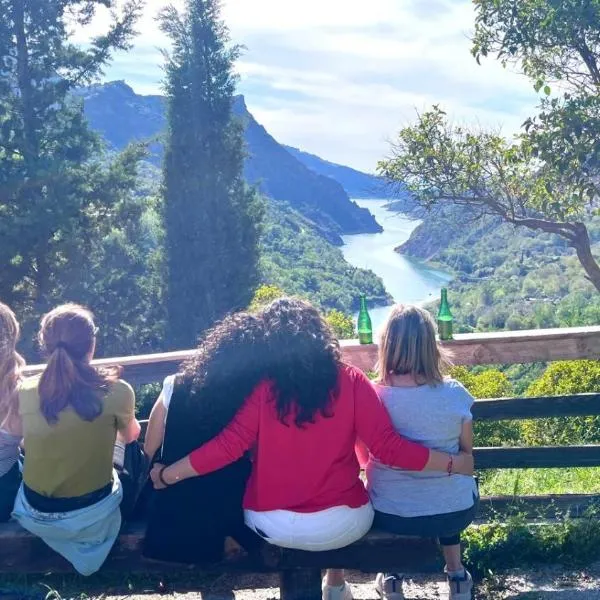 Alixares de Güéjar Sierra - Bungalows, hotel a Güéjar-Sierra