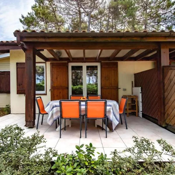 Lacanau Océan avec jardin, hotel in Lacanau-Océan
